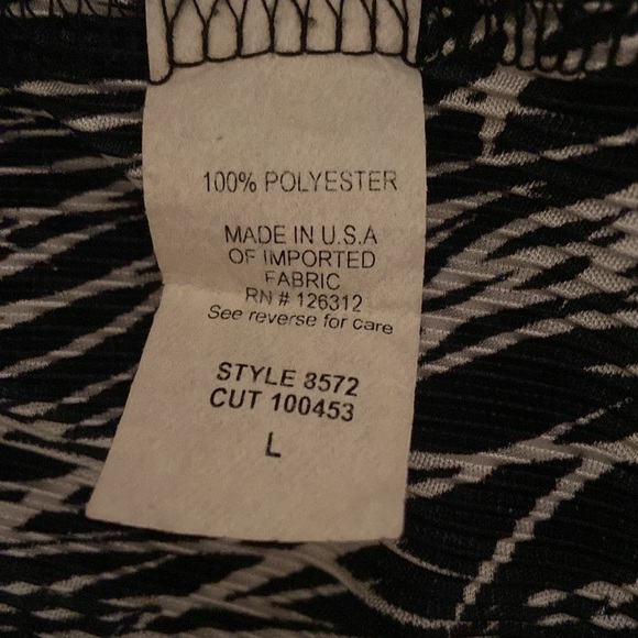 Dressbarn Black And White Ruffle Crepe Long Bell Sleeve Blouse Y2K Going Out Top - Picture 5 of 5